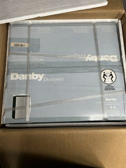 Danby Refrigerator 3.2cuft