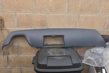 04-10 BMW 525i-550i Rear Bumper Valance