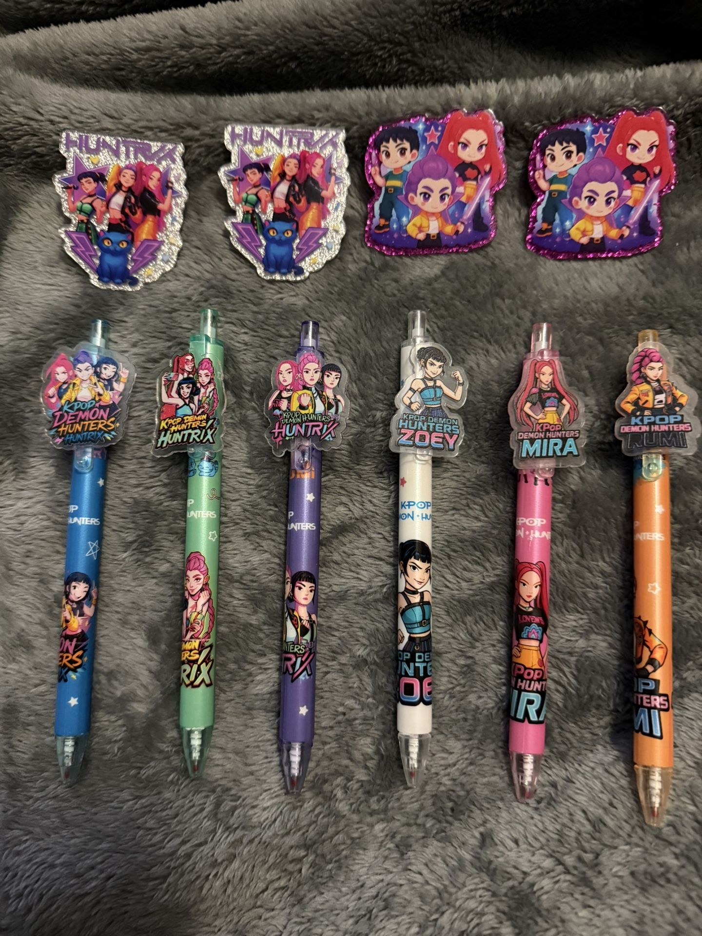 K-pop Pens And Acrylics For Pop Sockets Or Badge Reel