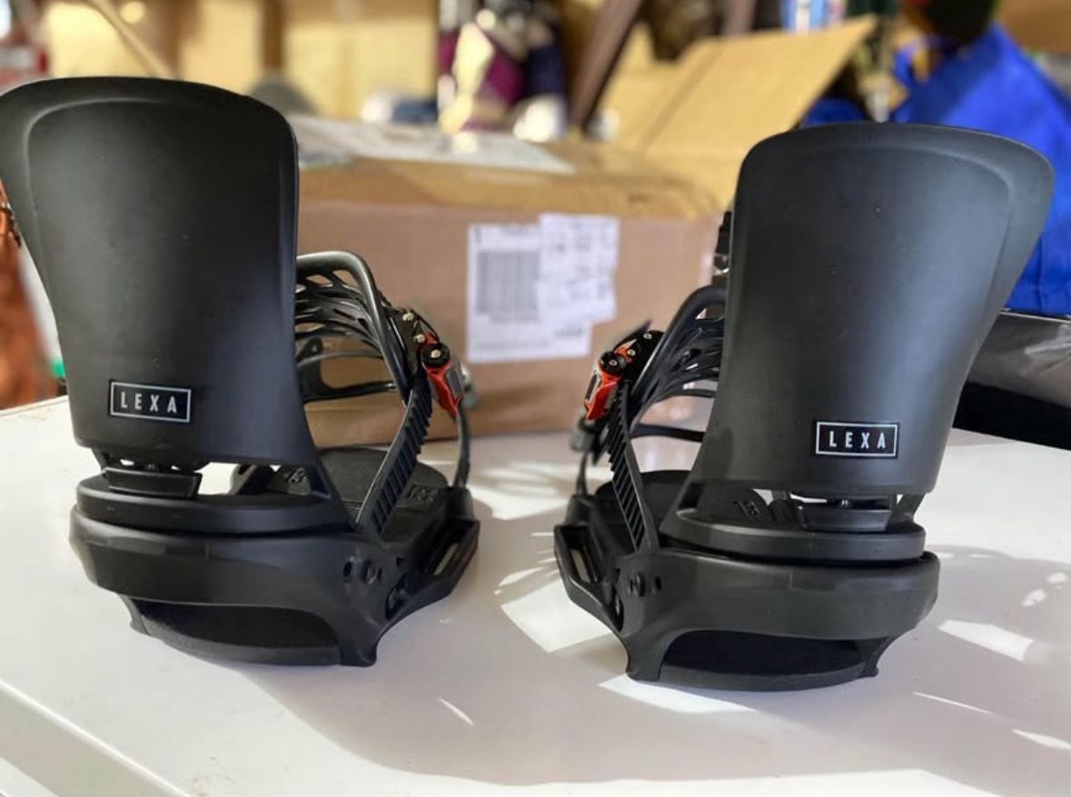 Women Burton LEXA EST Snowboard Binding Small