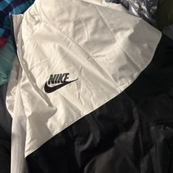 Nike Women’s Jacket