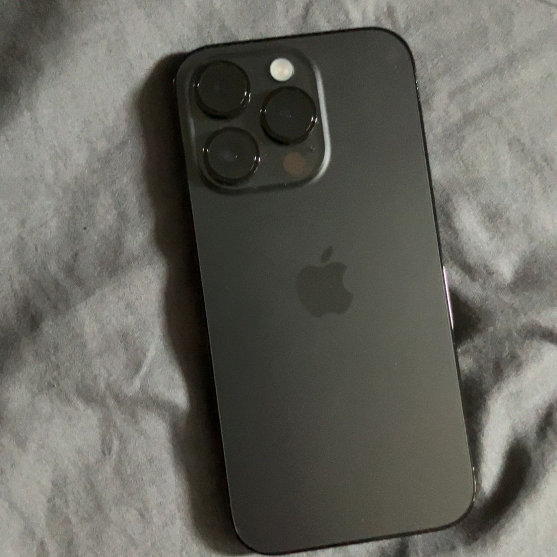 iPhone 14