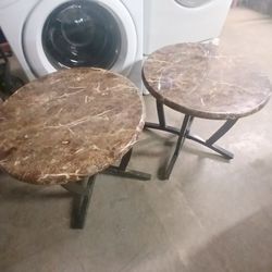 Nicec end Table Set