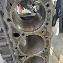 For Sale Chevy 350 4 Bolt Main BARE BLOCK with CAPS