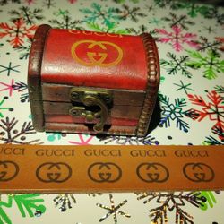 Designer Mini Chest And Man Leather Bracelet 