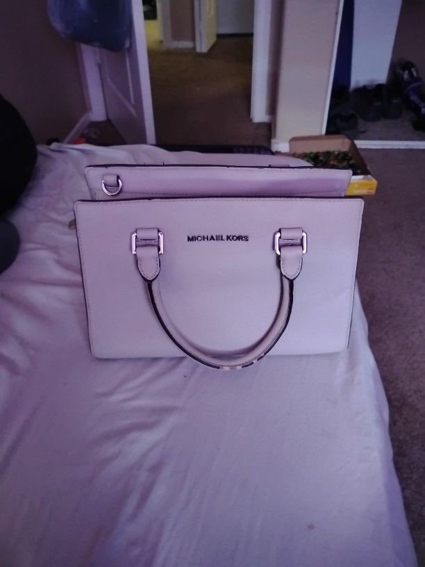 Michael Kors Hand Bag