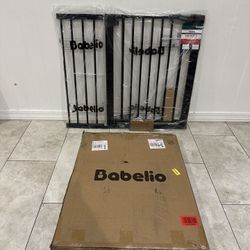 Wide Pet Gate / Baby Gate - Fits Openings 26” - 40”
