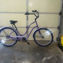 3G brand (GGG) VENICE edition 26“ Single Speed, Coaster Brake Bicycle. Rides Bike New.