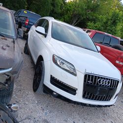 2012 AUDI Q7 Only Parts. Solo Partes 45 Norte Y 249 Motor No Sirve