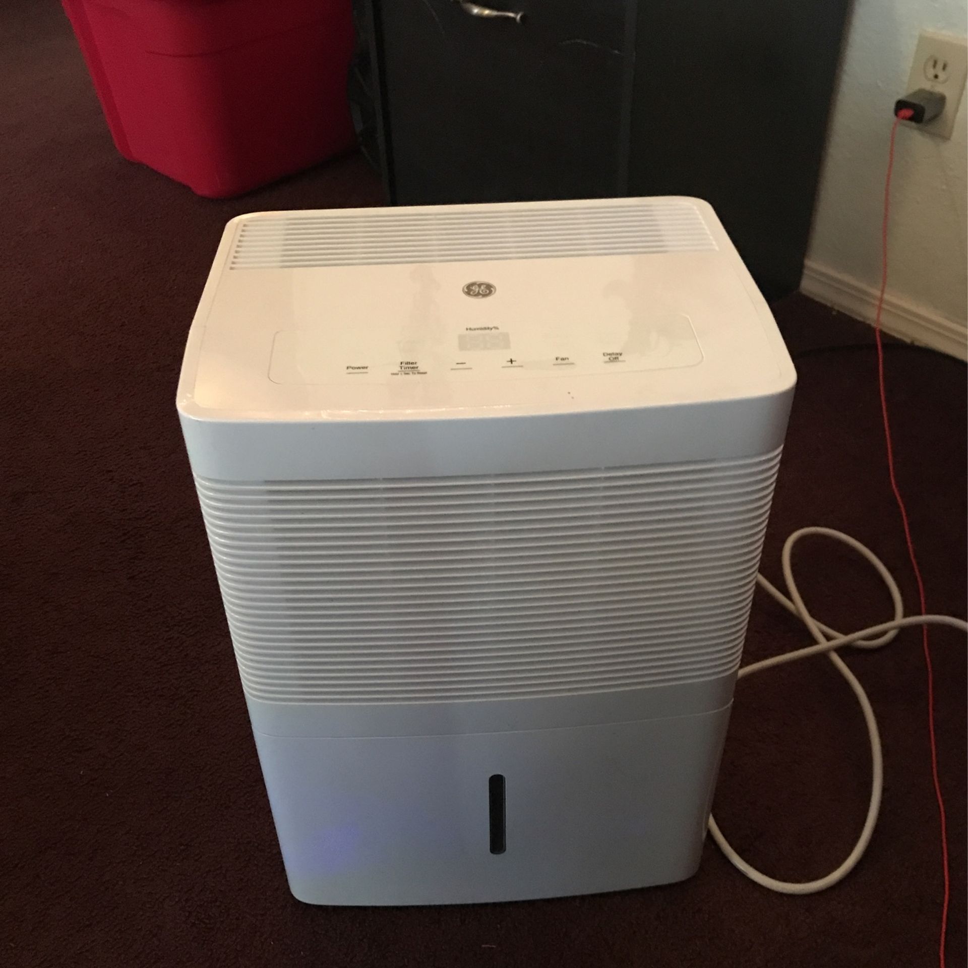 GE Dehumidifier 30pint