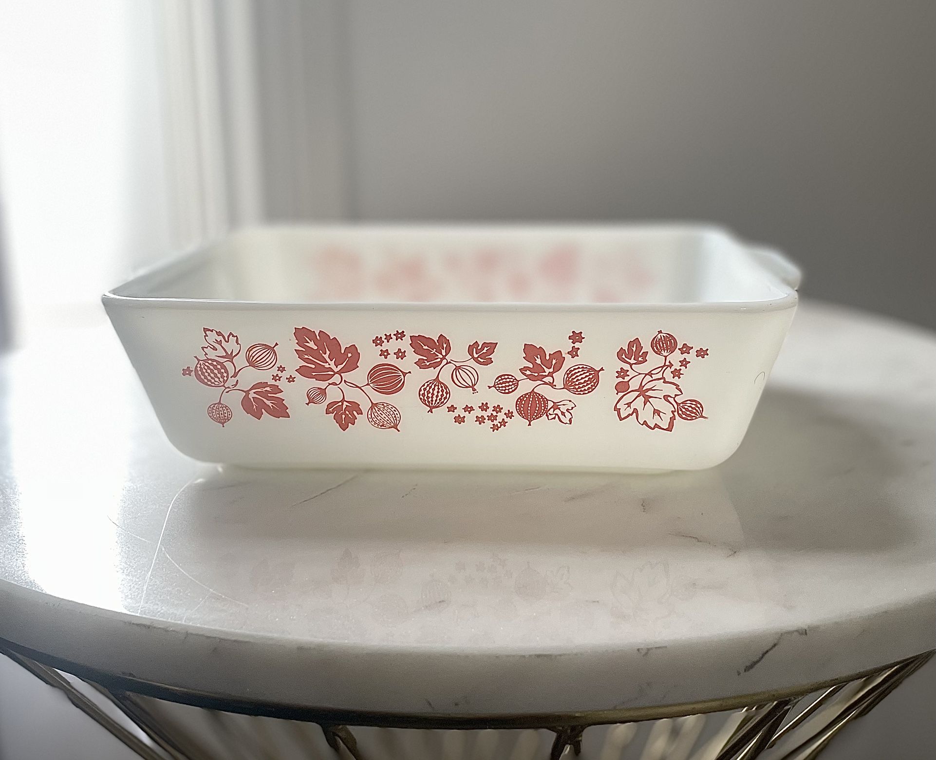 VINTAGE PYREX #0503 GOOSEBERRY PINK AND WHITE REFRIGERATOR DISH … NO LID