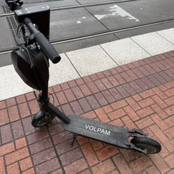 VOLPAM Scooter.