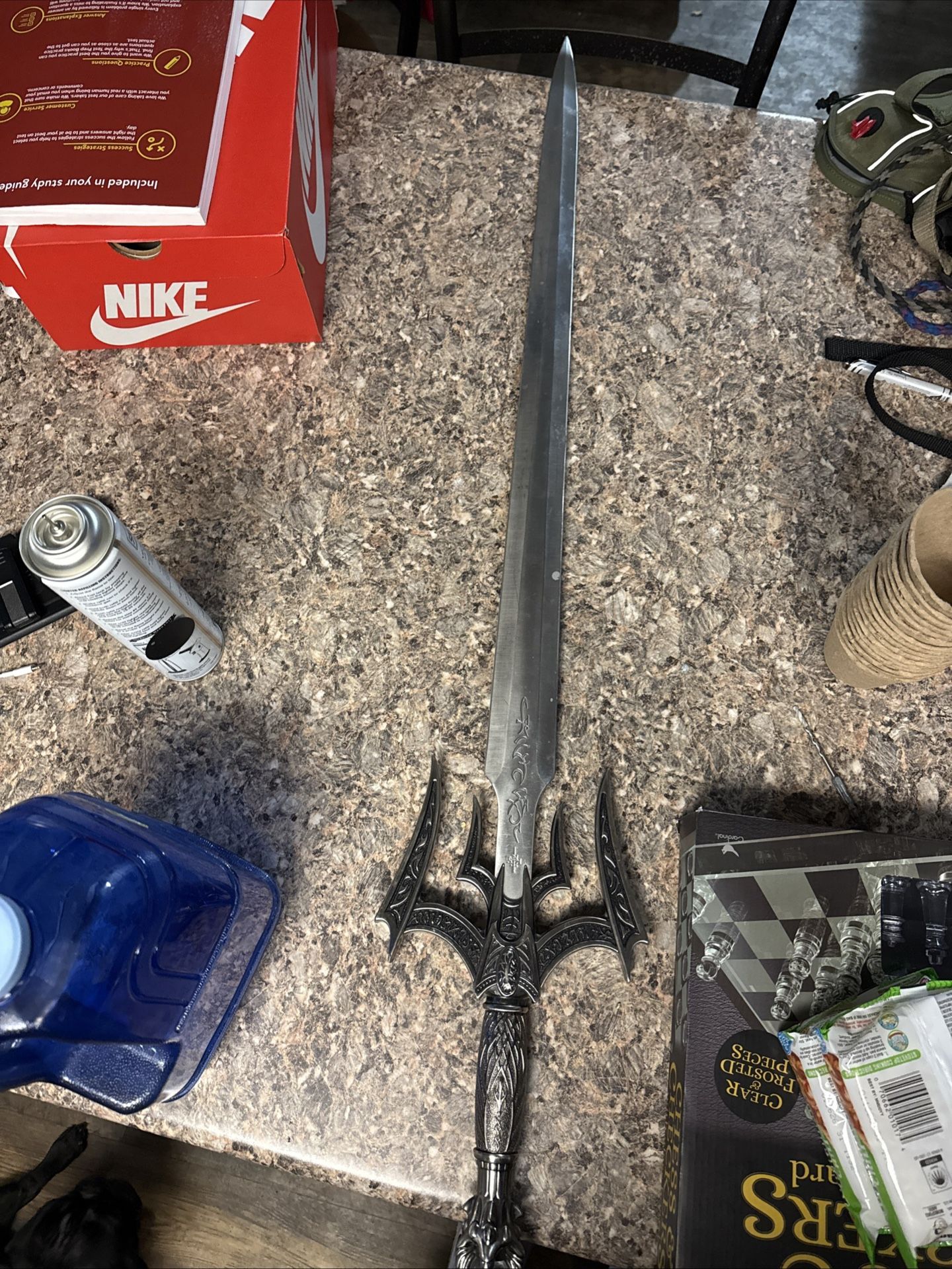 UNITED CUTLERY KIT RAE LUCIENDAR, SWORD of light
