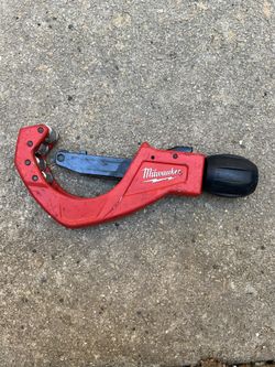 Milwaukee 2.5 Inch Quick Adjust Copper Cutter