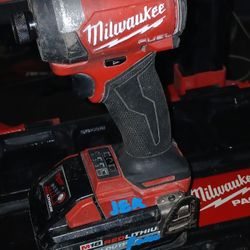 Milwaukee Tools 