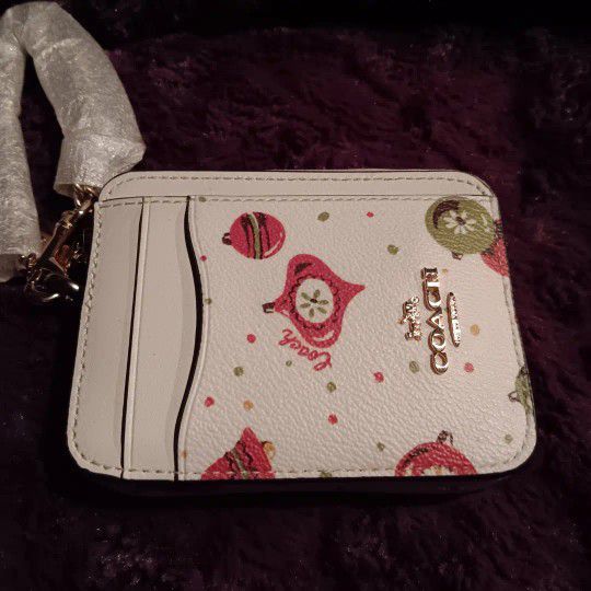 COACH LIMITED EDITION ORNAMENT PRINT WALLET