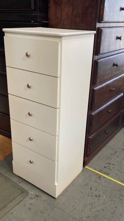 Daisy 5 drawer chest