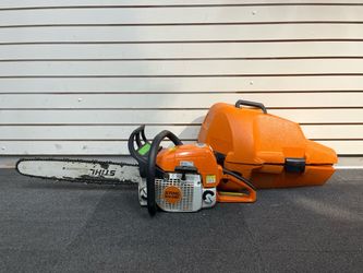 Stihl MS290 Farm Boss 20" Gas Chainsaw w/ Hard Case (A1G011966)