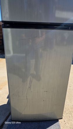 refrigerator