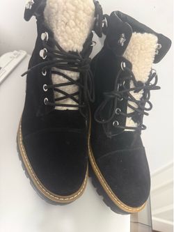 Time and Tru Black Suede Sherpa Lined Boots - Size 11