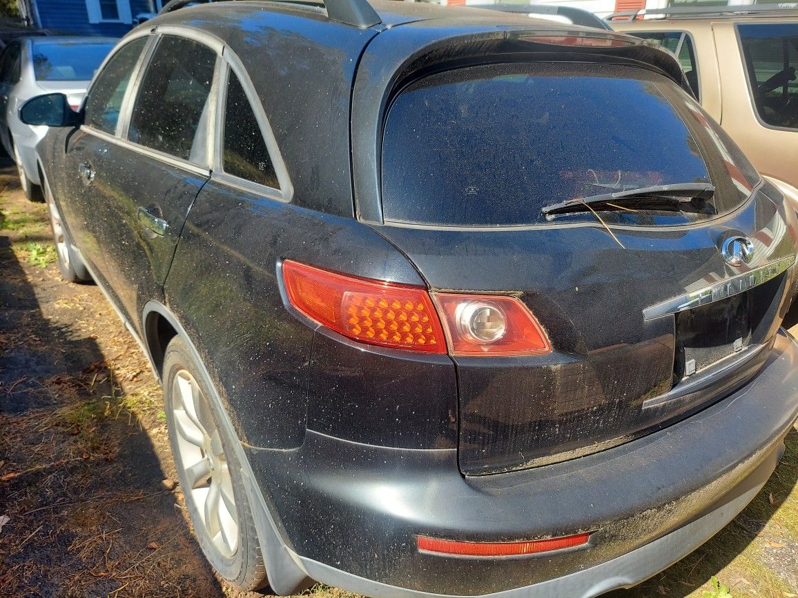 2003 Infiniti Fx35