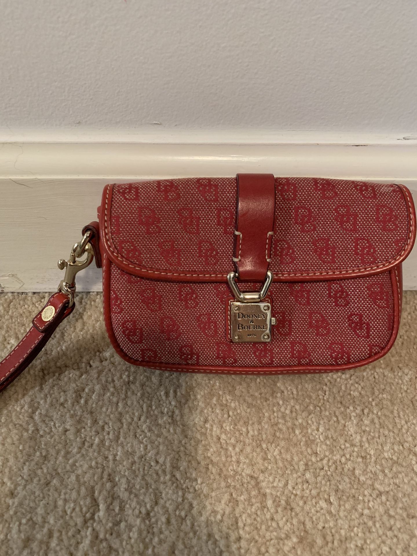 Dooney & Bourke Wristlet
