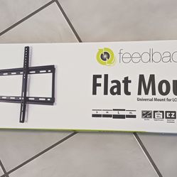 BRAND NEW Flat Universal TV Wall Mount, 100 Lbs