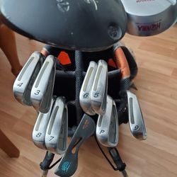 Taylormade Golf Club Complete Set 