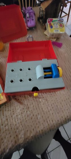Vintage 1991 Fisher Price Red Plastic Tool Box Pretend Play $12 Operation  shrek edition $10 no money $10 Fisher Price LAUGH & LEARN Musical Pig Pink  P for Sale in Harlingen, TX - OfferUp