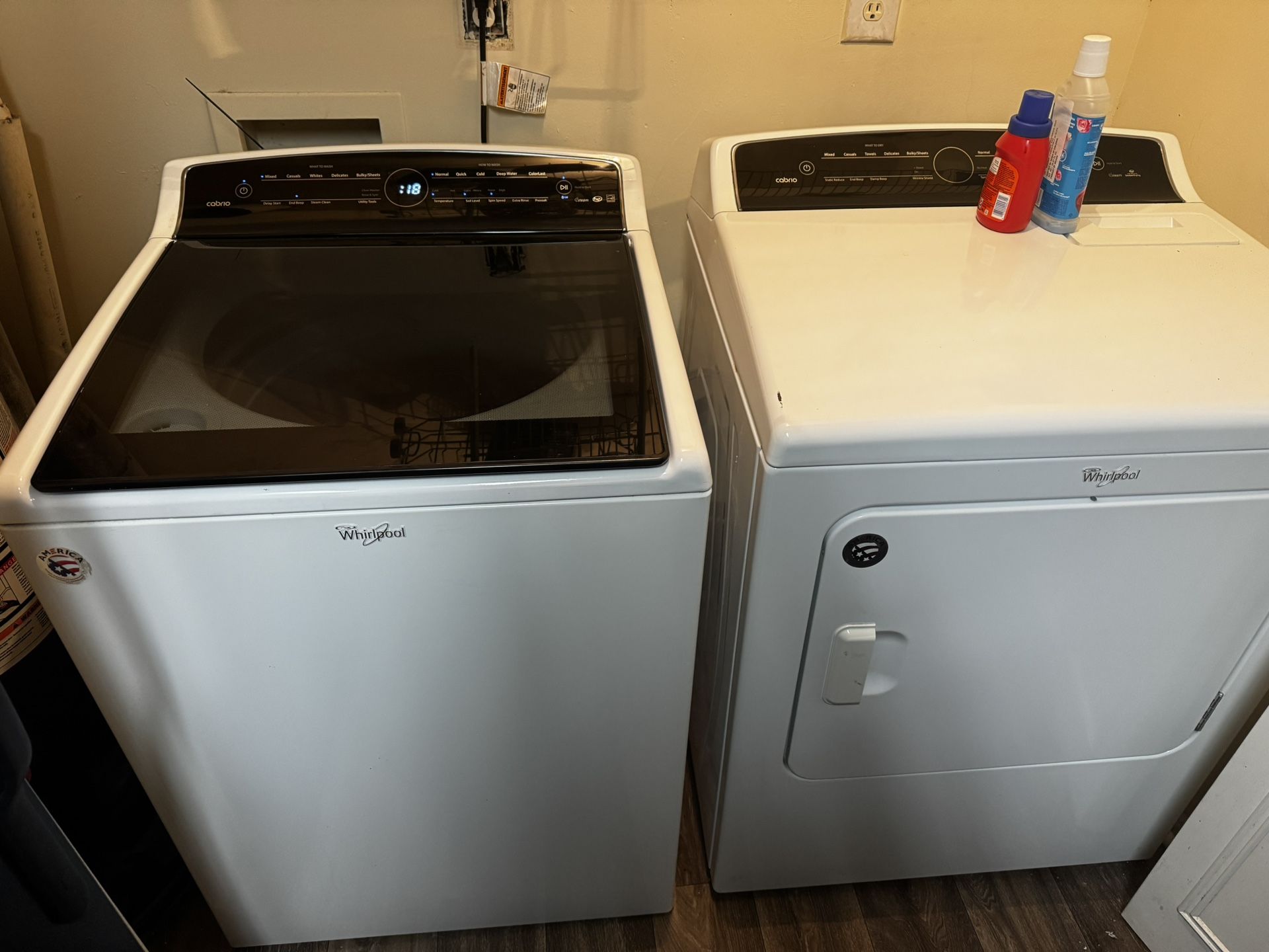 Wash And Dryer Whirlpool