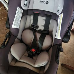 Safety 1st Baby Car Seat
