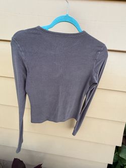 Trendy Grey Zip-Up Long Sleeve Fitted Crop Top - Size S/M