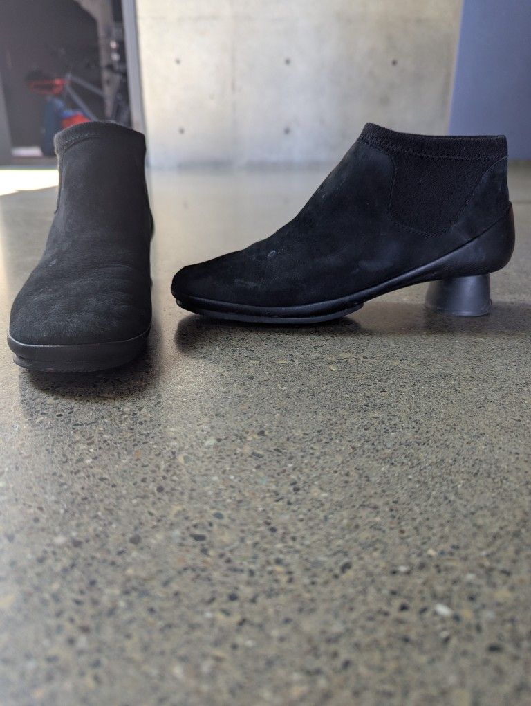 Alright Camper Black Suede Low Ankle Boots