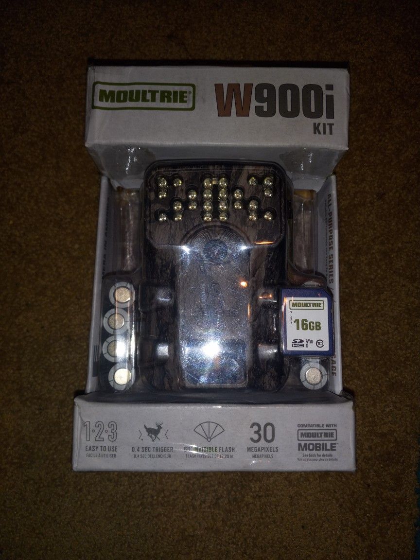 Moultrie W900i Infrared Hunting Trail Camera 30mp