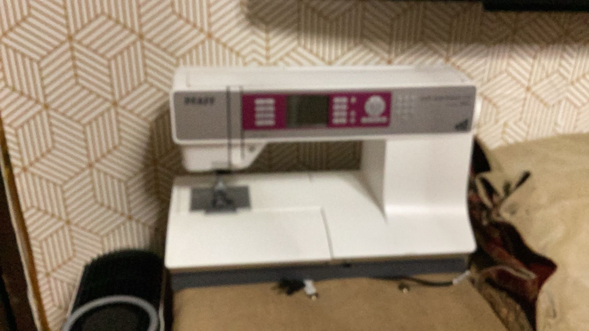 PFAFF Quilt Expression 4.0 Sewing Machine