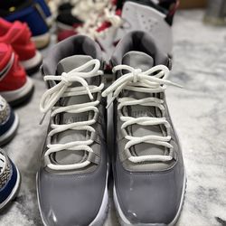 Cool Grey 11s size 10