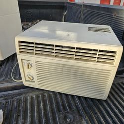 Air Conditioner Window Unit