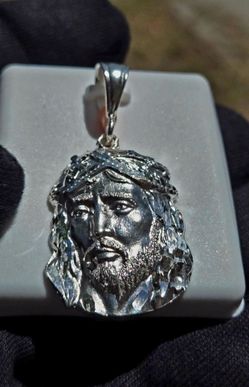 Silver Jesus Head Pendant-Diamond Cut