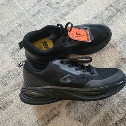 New Men Shoes Size 10