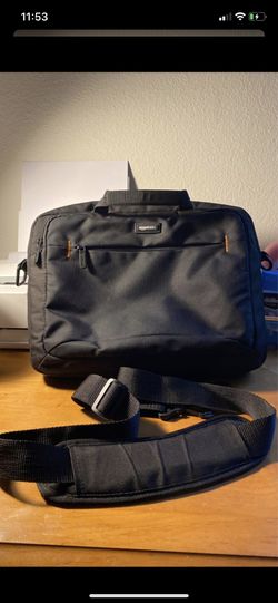 Amazon basic laptop bag