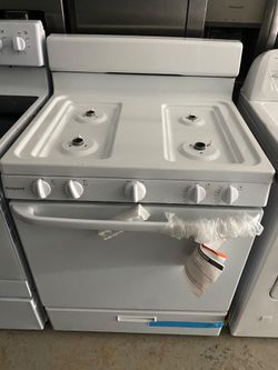 Hot point gas stove New !