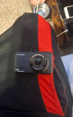 an Innosinpo 1080P Full HD Car Dash Cam