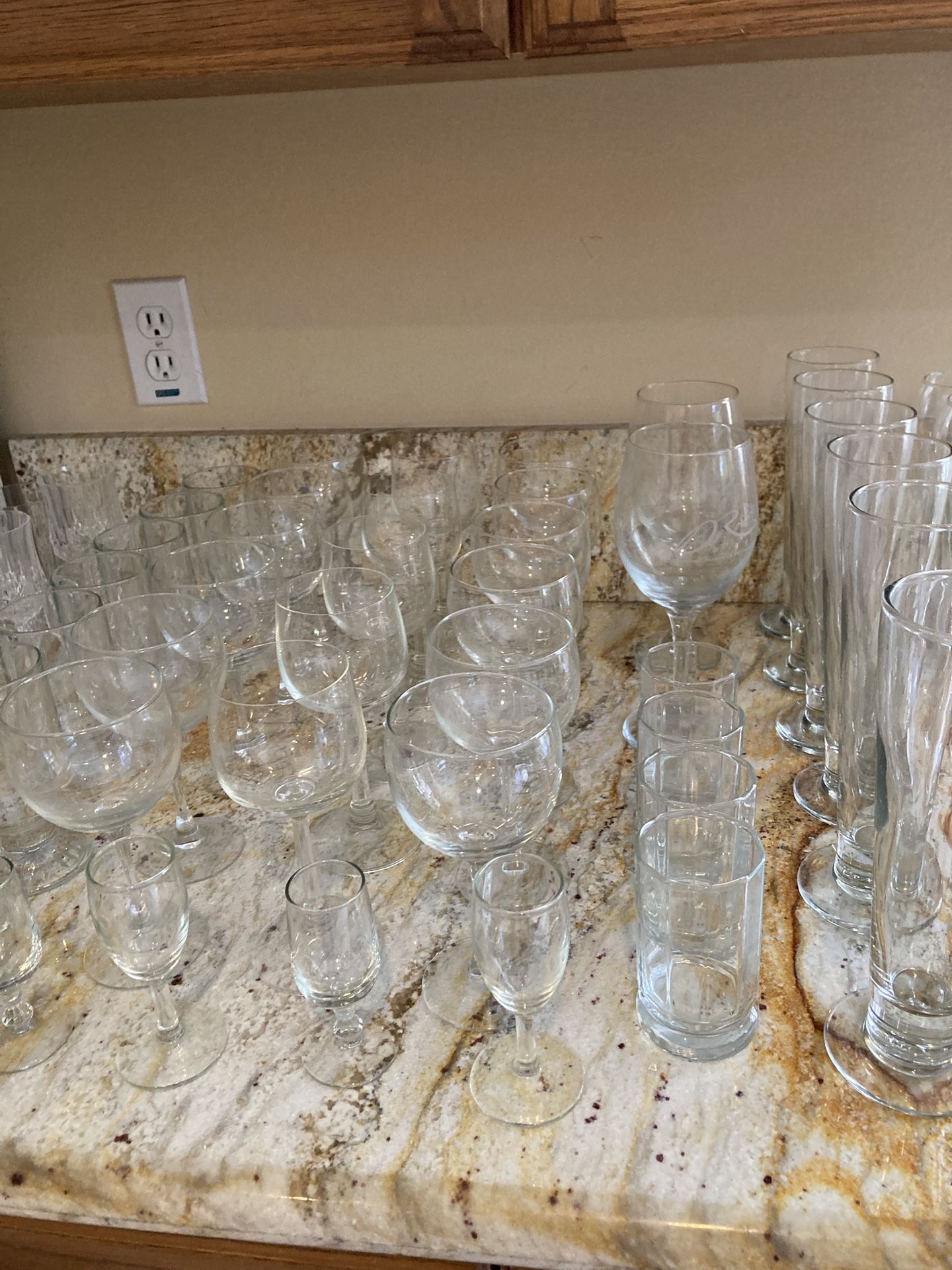 Dishes ,Glassware,WineGlasses,&utensils