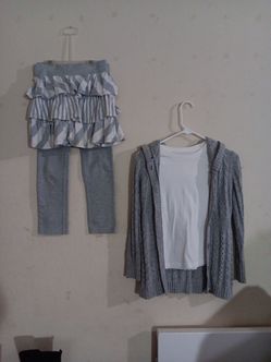 Grey n white cardigan pants skirt to set Girls sz 7-8