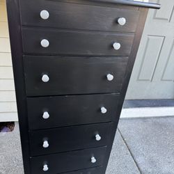 Tall And Skinny 6 Drawer Dresser