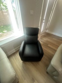 Massage Recliner Chair — Black