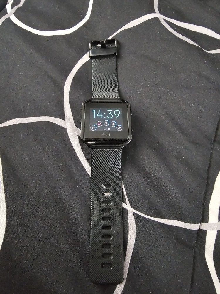 FitBit Blaze Fitness Tracker