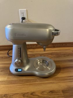 Breville Stand Mixer 