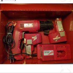 Milwaukee 12v Hi-torque Driver/drill