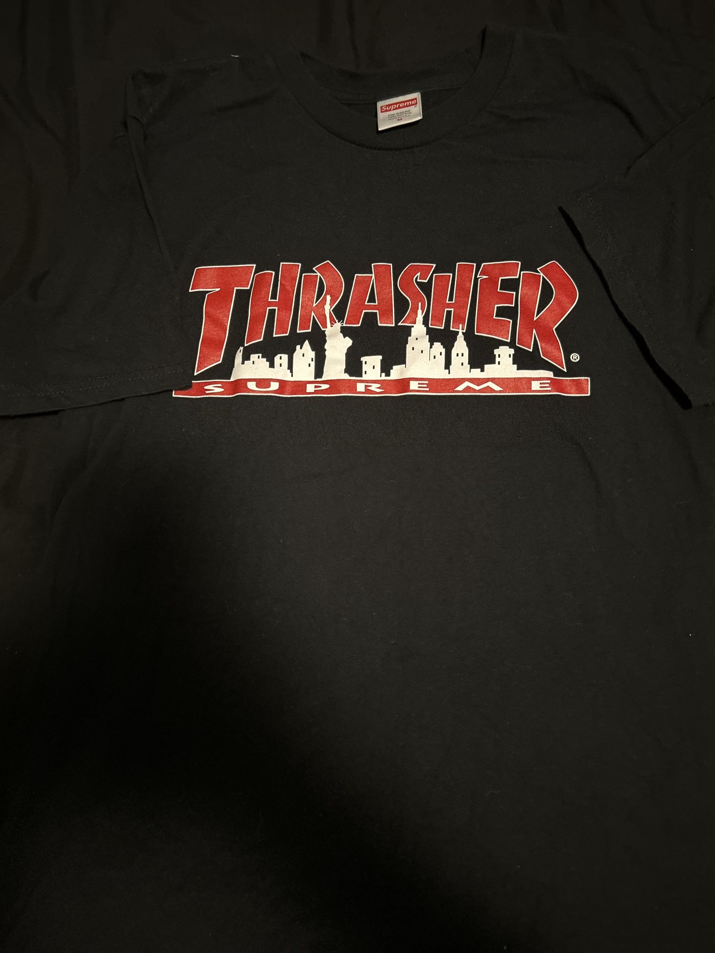 Thrasher Supreme Black Medium